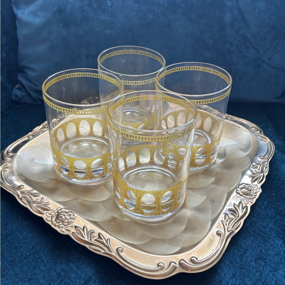 Culver co. Antigua Set of 4 gold trimmed in 22 ct gold old fashioned glasses